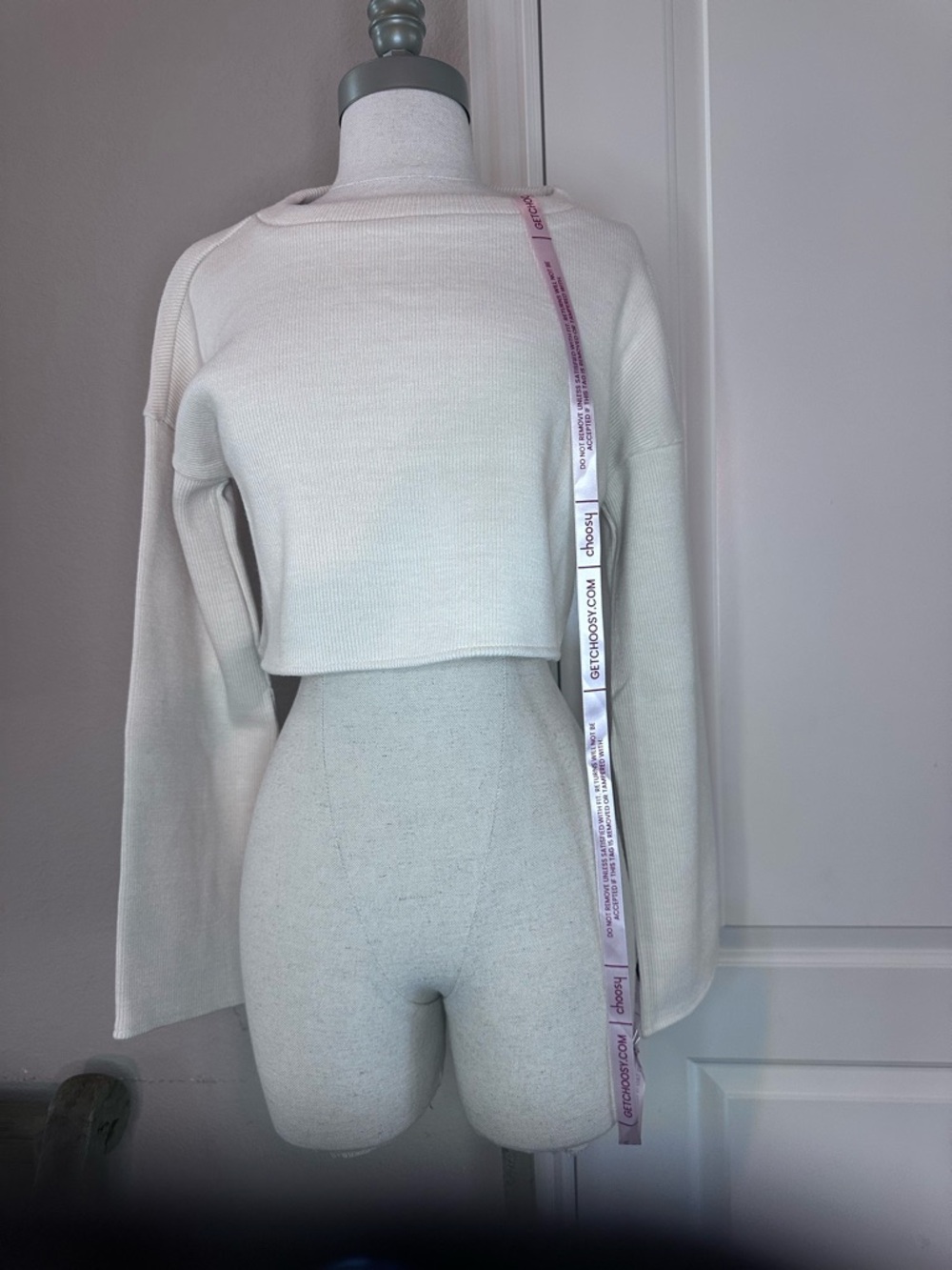 Choosy Cropped Cream Knit Long Sleeve Top